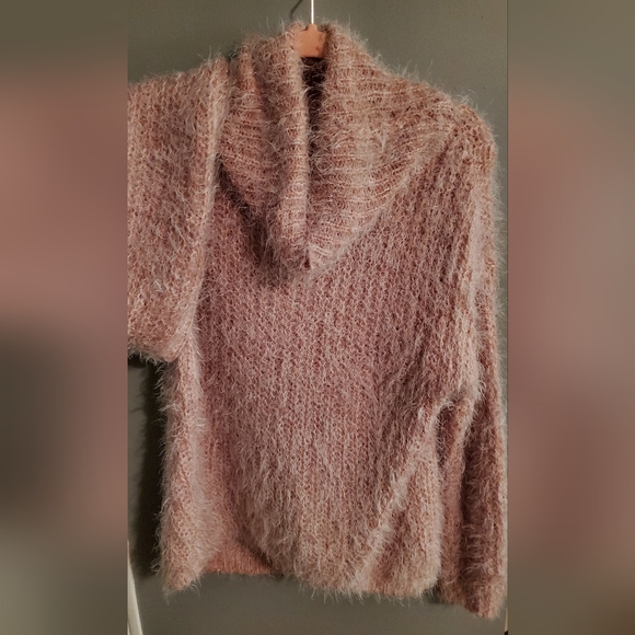 Joseph A sweater blush pink - Picture 2 of 4